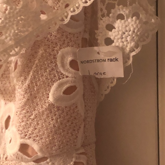 Romper - Picture 2 of 4